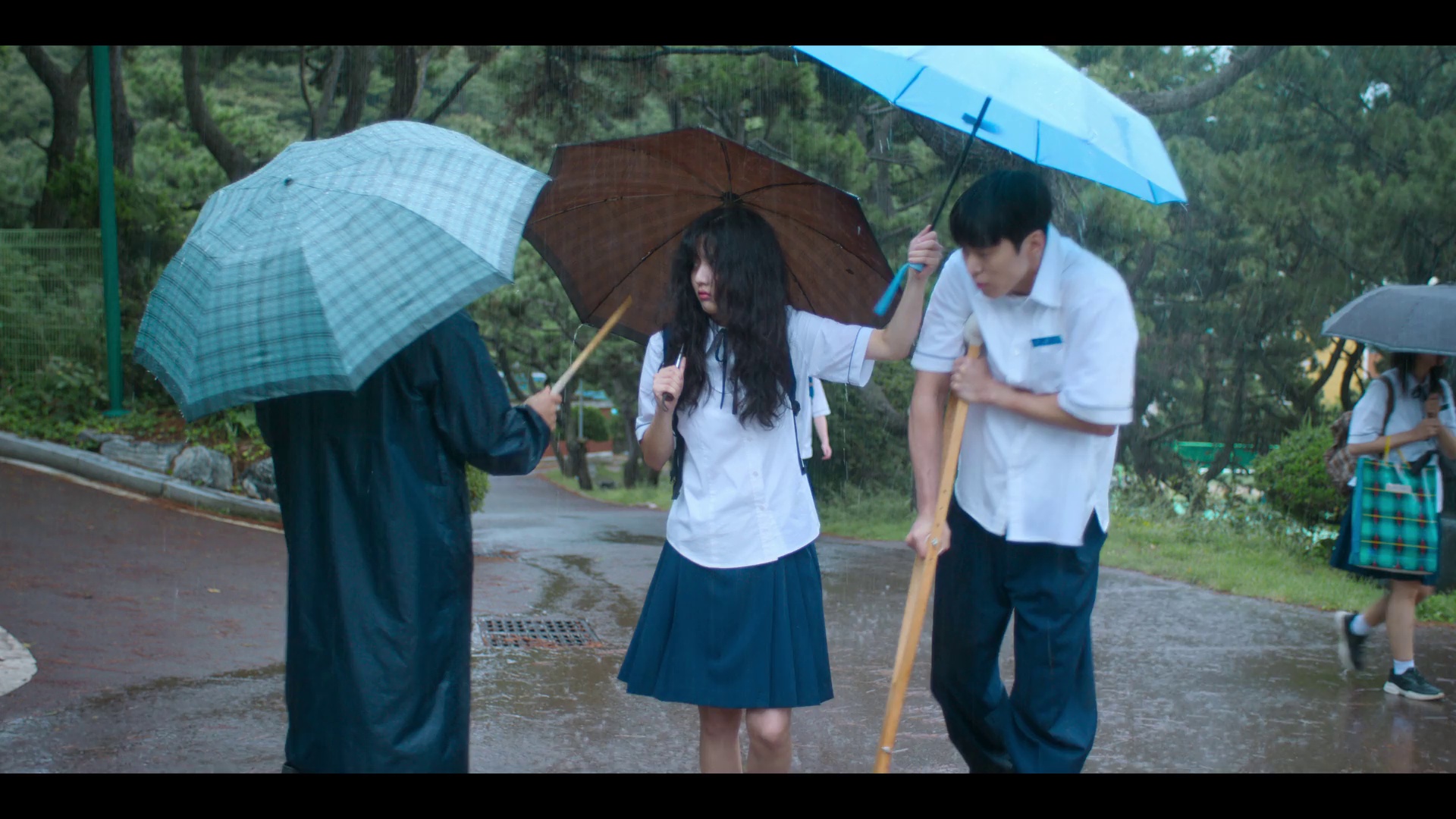 图片[2]-卷卷初恋[简繁英字幕].Love.Untangled.2025.1080p.NF.WEB-DL.x264.DDP5.1.Atmos-QuickIO 4.71GB-影音屋