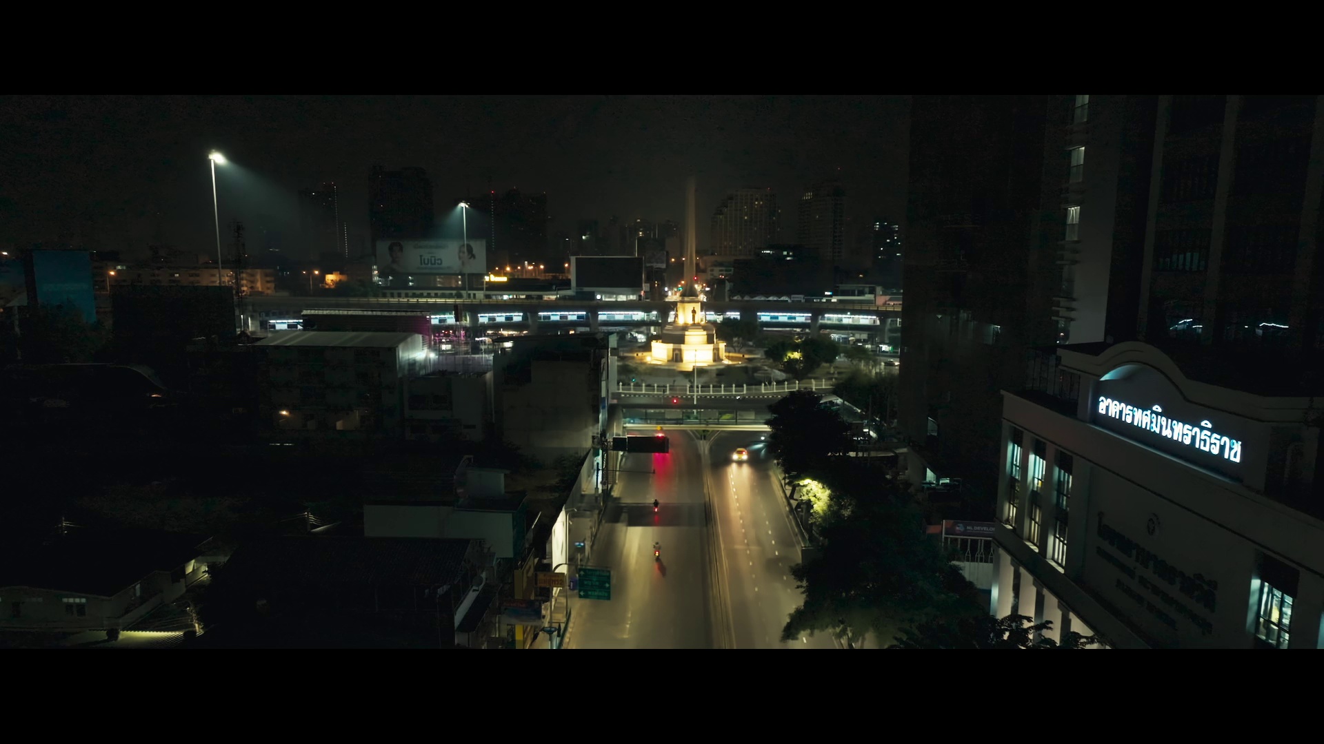 图片[5]-爵士摩托[无字片源].Fast.Racing.Jazz.2025.1080p.NF.WEB-DL.DDP.5.1.H.264-DreamHD 4.64GB-影音屋
