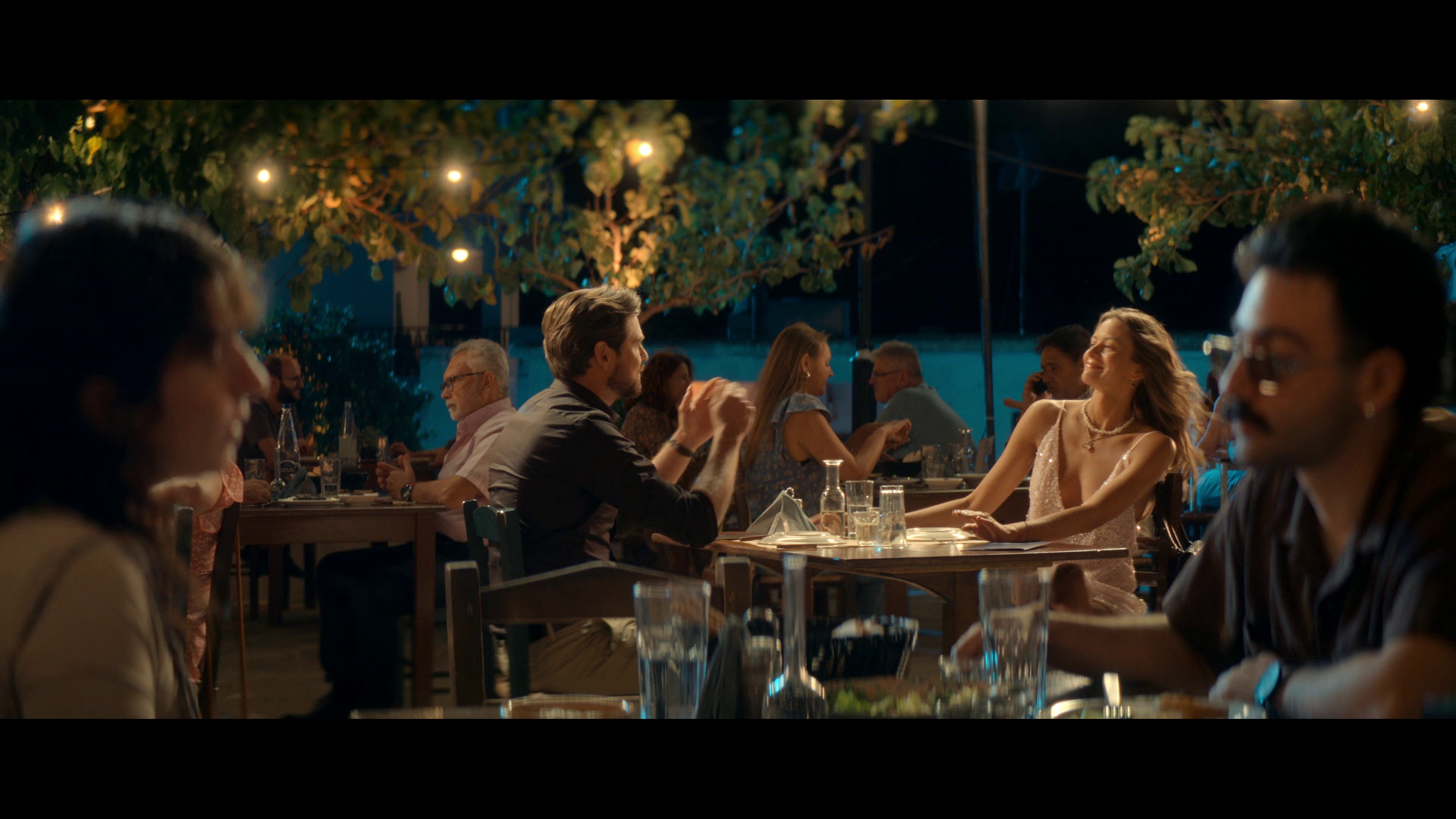 图片[5]-单身星球：爱的希腊大冒险[简繁英字幕].Planet.Single.Greek.Adventure.2025.1080p.NF.WEB-DL.DDP.5.1.H.264-DreamHD 4.02GB-影音屋