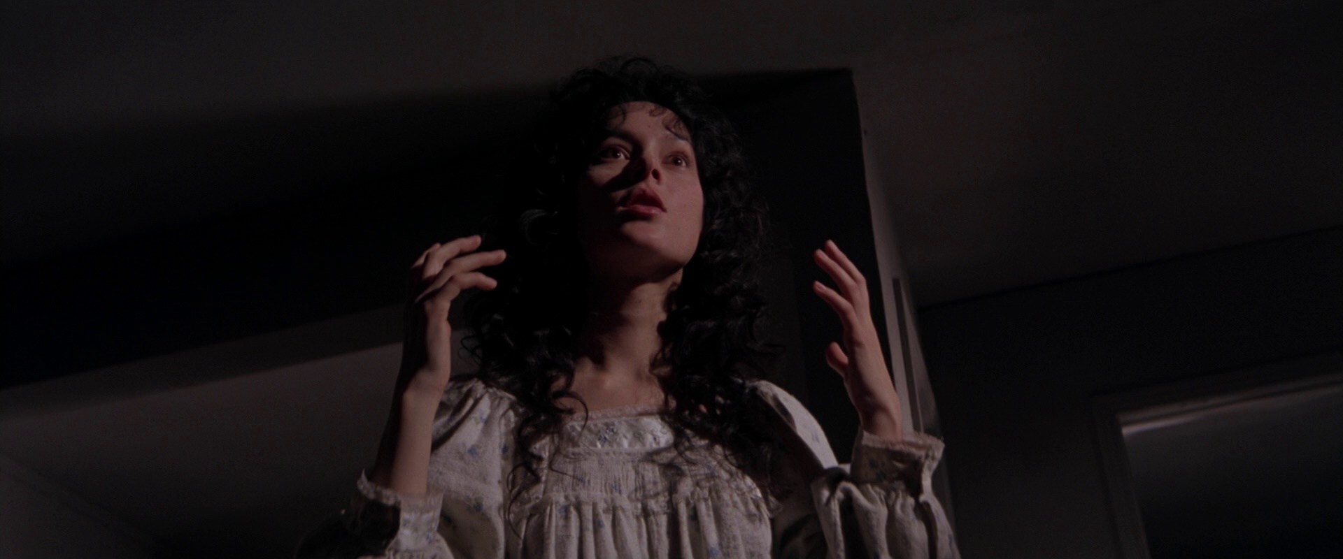 图片[5]-异形基地[简繁英字幕].Body.Snatchers.1993.1080p.Bluray.DTS-HD.MA.5.1.x264-DreamHD 9.14GB-影音屋