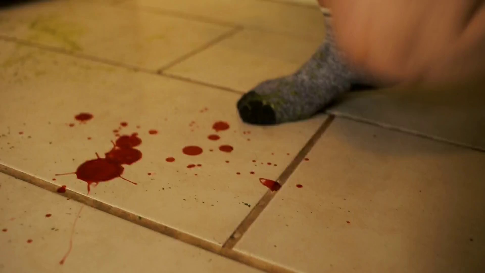 图片[4]-禁闭期在闹鬼[中文字幕].Lockdown.Hauntings.2021.1080p.HamiVideo.WEB-DL.AAC2.0.H.264-DreamHD 5.77GB-影音屋