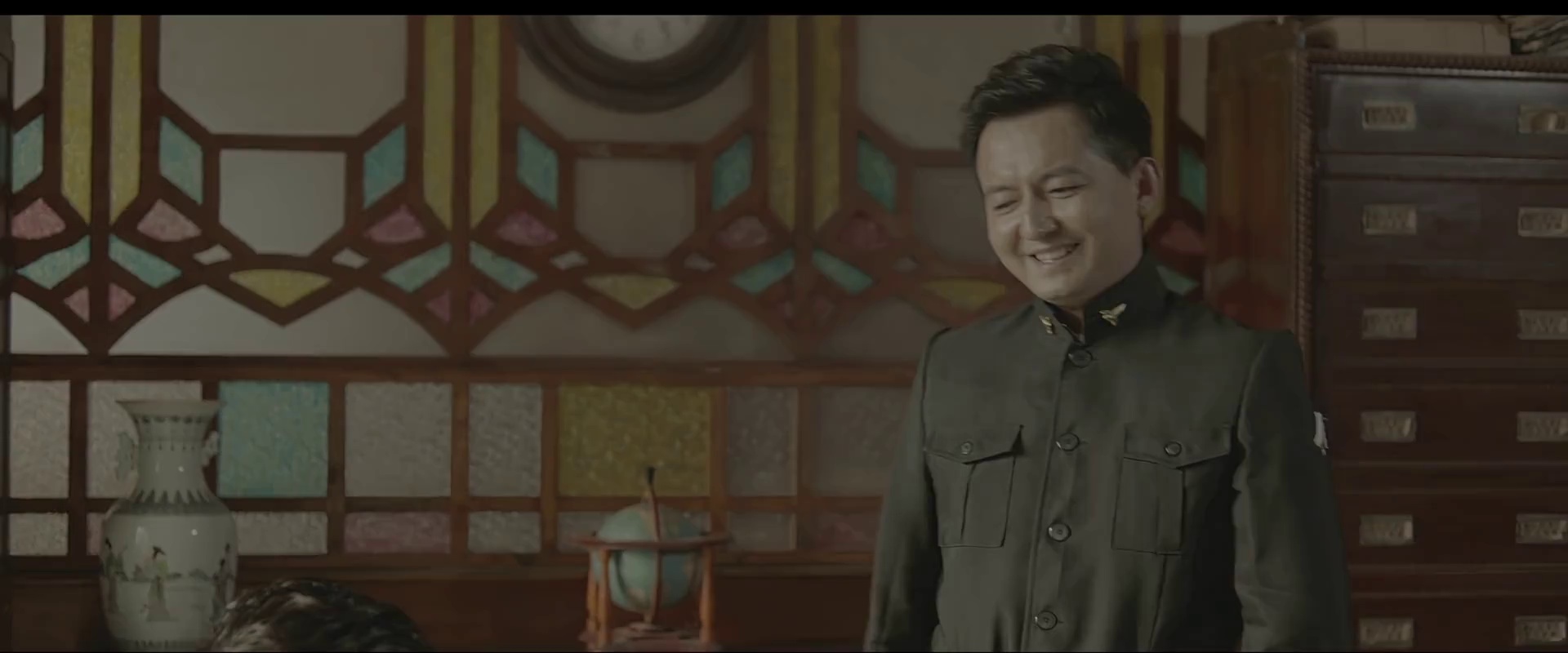 图片[2]-[BT下载][古堡守灵人][WEB-MP4/0.75GB][国语配音/中文字幕][1080P][流媒体][PandaQT]-影音屋