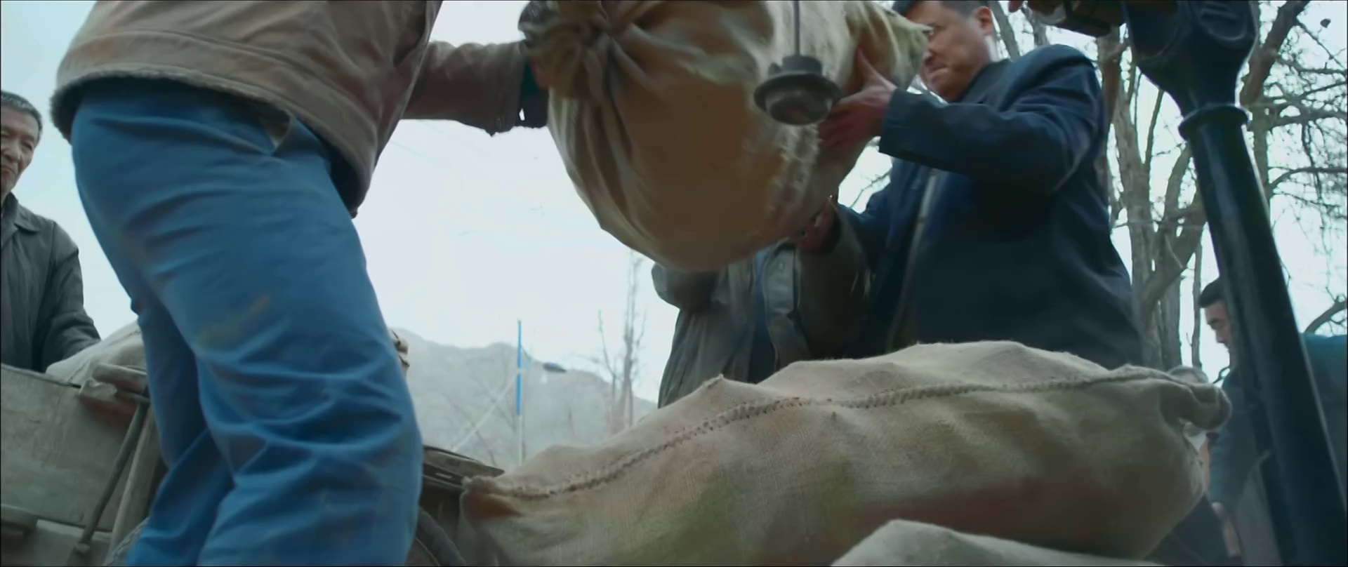 图片[5]-[BT下载][雪·葬][WEB-MKV/1.17GB][国语配音/中文字幕][1080P][流媒体][PandaQT]-影音屋