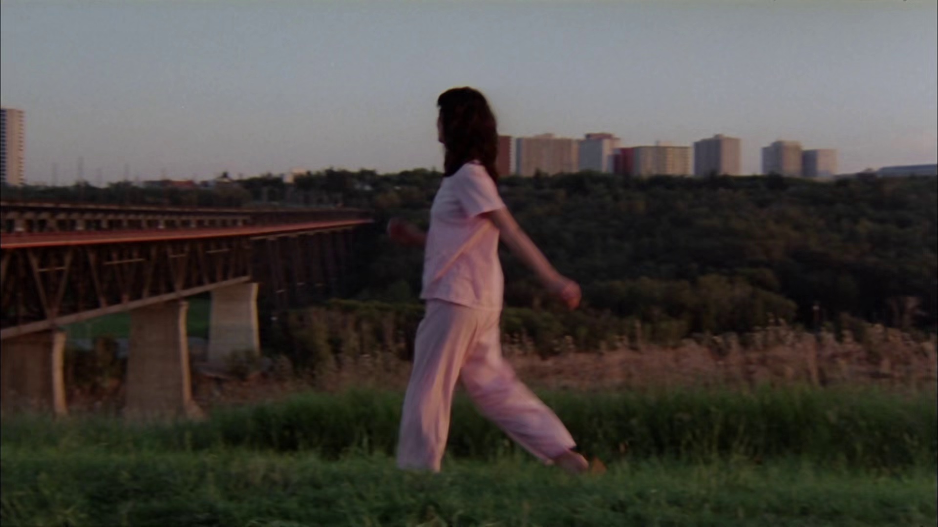 图片[3]-[BT下载][过埠新娘][WEB-MKV/2.61GB][国语配音/中文字幕][1080P][H265编码][流媒体][PandaQT]-影音屋