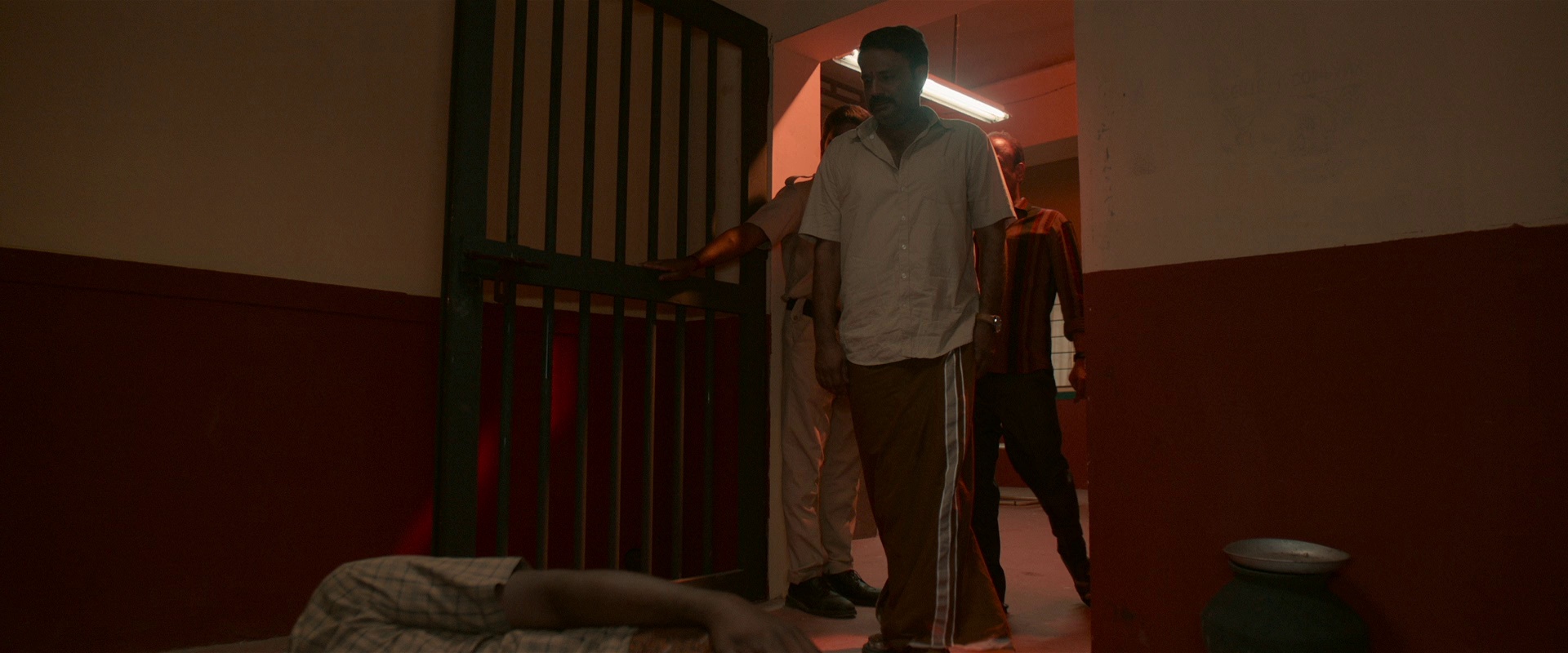 图片[2]-[BT下载][Kothalavadi][WEB-MKV/9.63GB][无字片源][1080P][流媒体][PandaQT]-影音屋