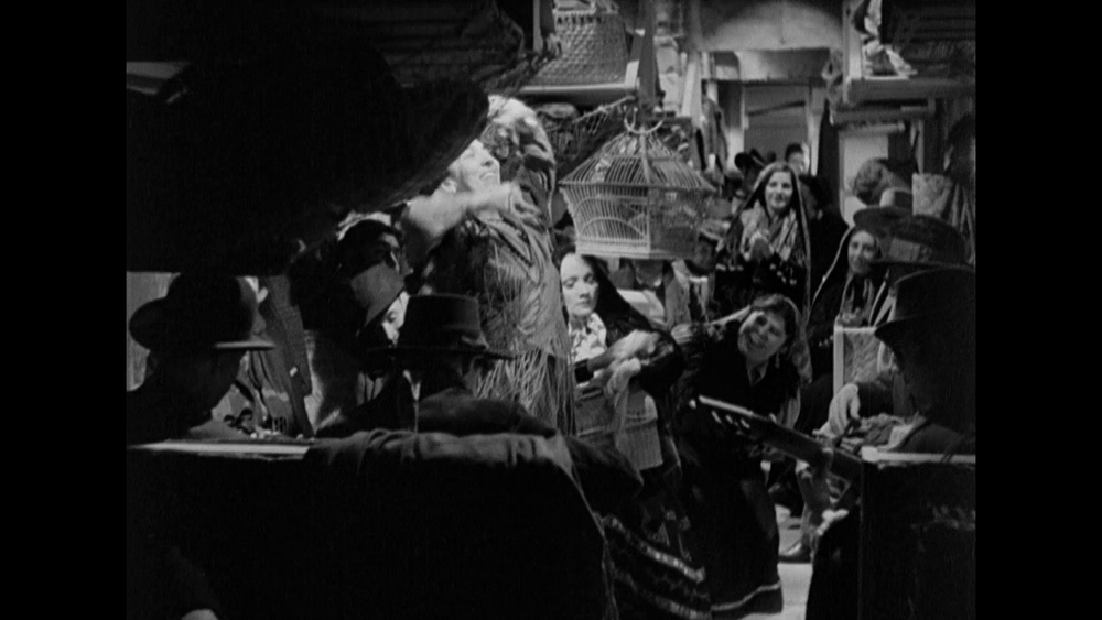 图片[2]-[BT下载][魔鬼是女人][BD-MP4/2.34GB][中文字幕][1080P][蓝光压制][DreamHD]-影音屋