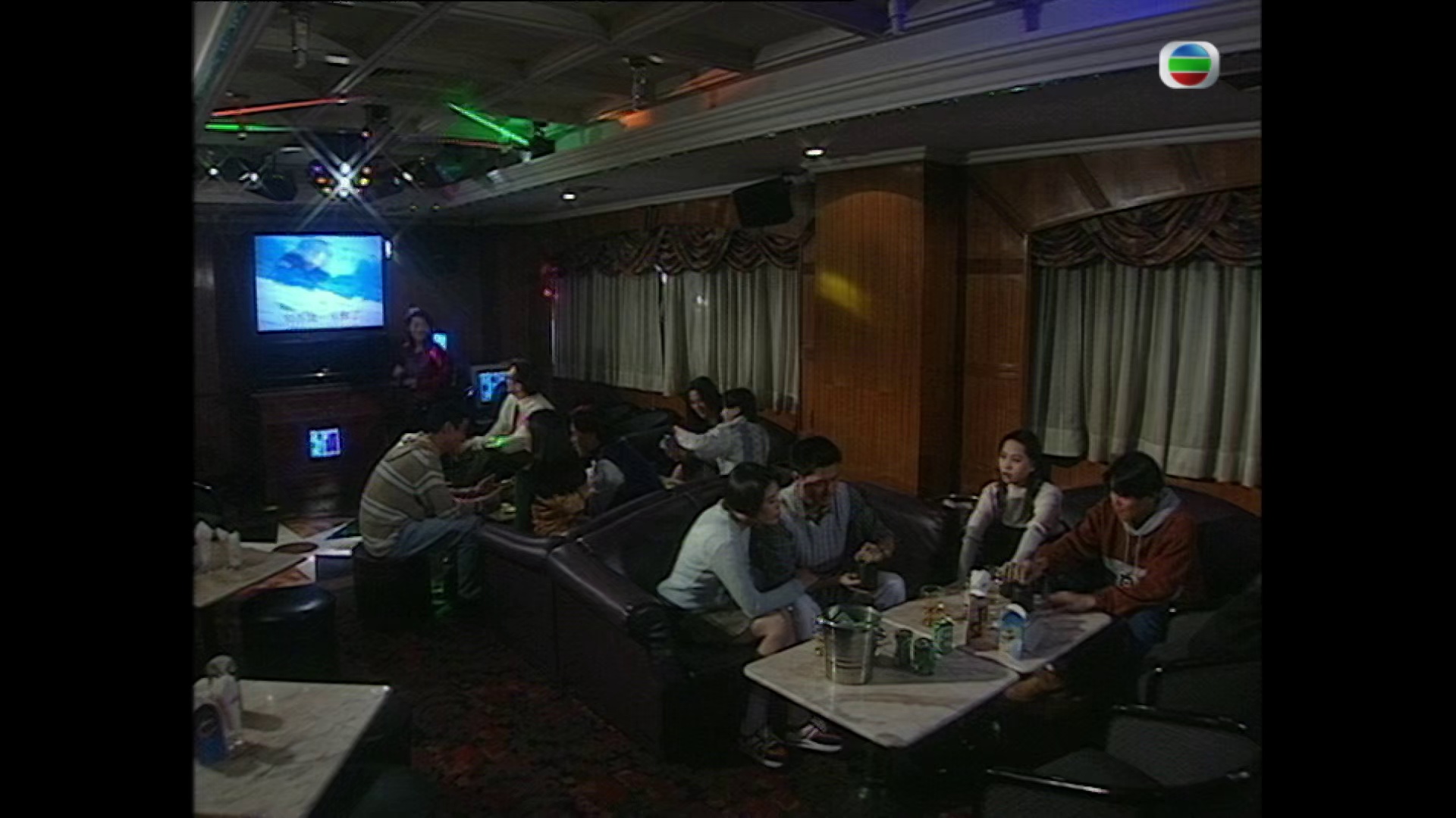 图片[7]-[BT下载][飞越校园][WEB-MKV/2.36GB][无字片源][1080P][H265编码][流媒体][PandaQT]-影音屋