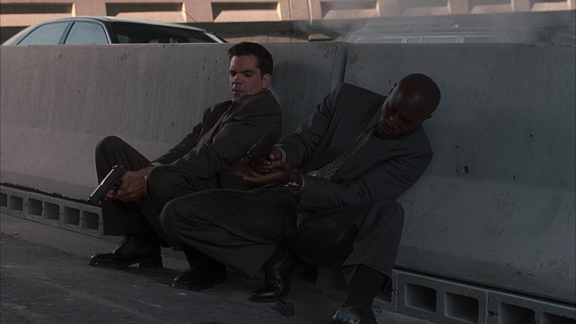 图片[2]-[BT下载][绑票惊爆点][BD-MKV/15.14GB][国英多音轨/简繁英字幕][1080P][蓝光压制][ParkHD]-影音屋