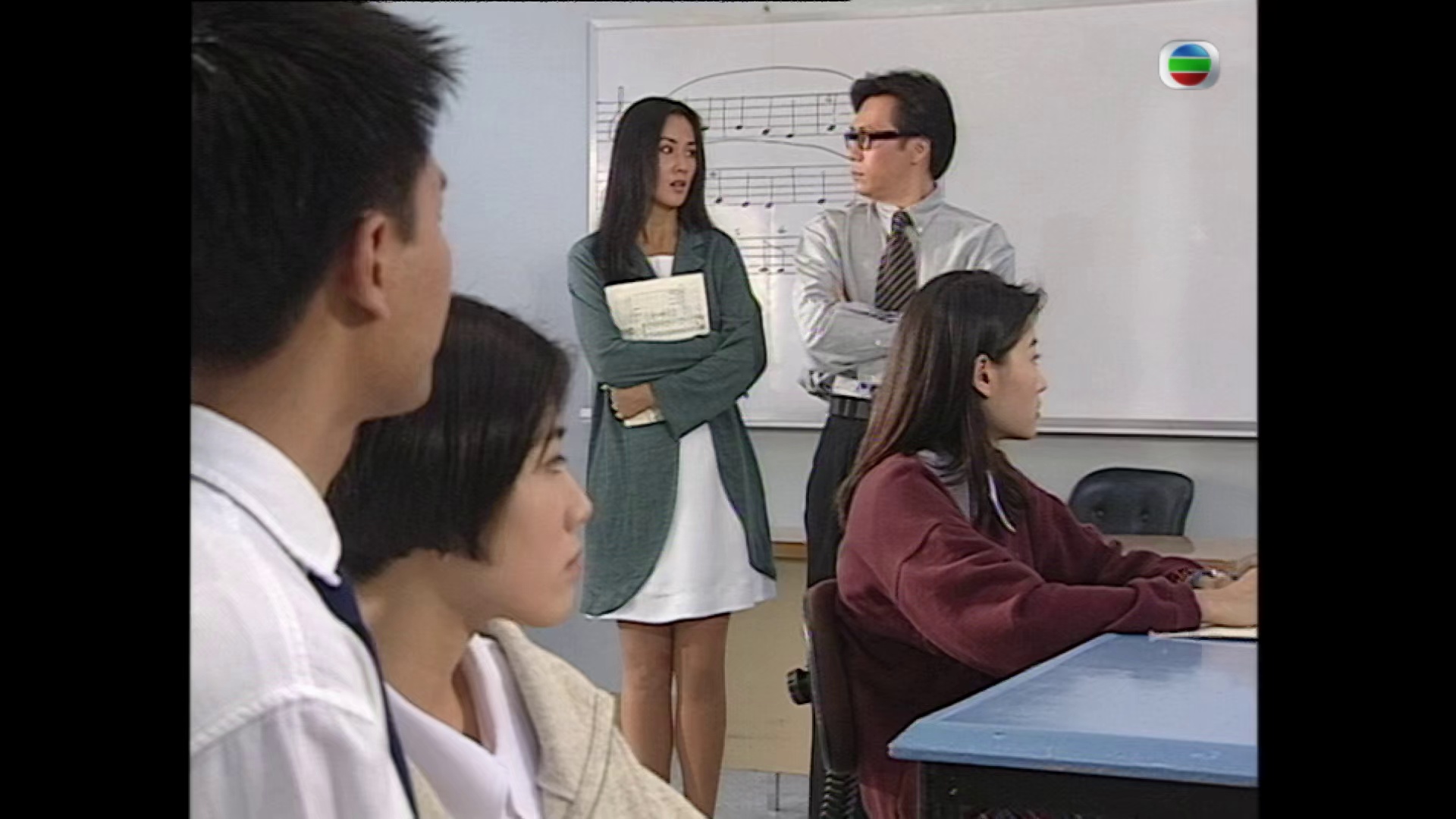 图片[2]-[BT下载][飞越校园][WEB-MKV/2.36GB][无字片源][1080P][H265编码][流媒体][PandaQT]-影音屋