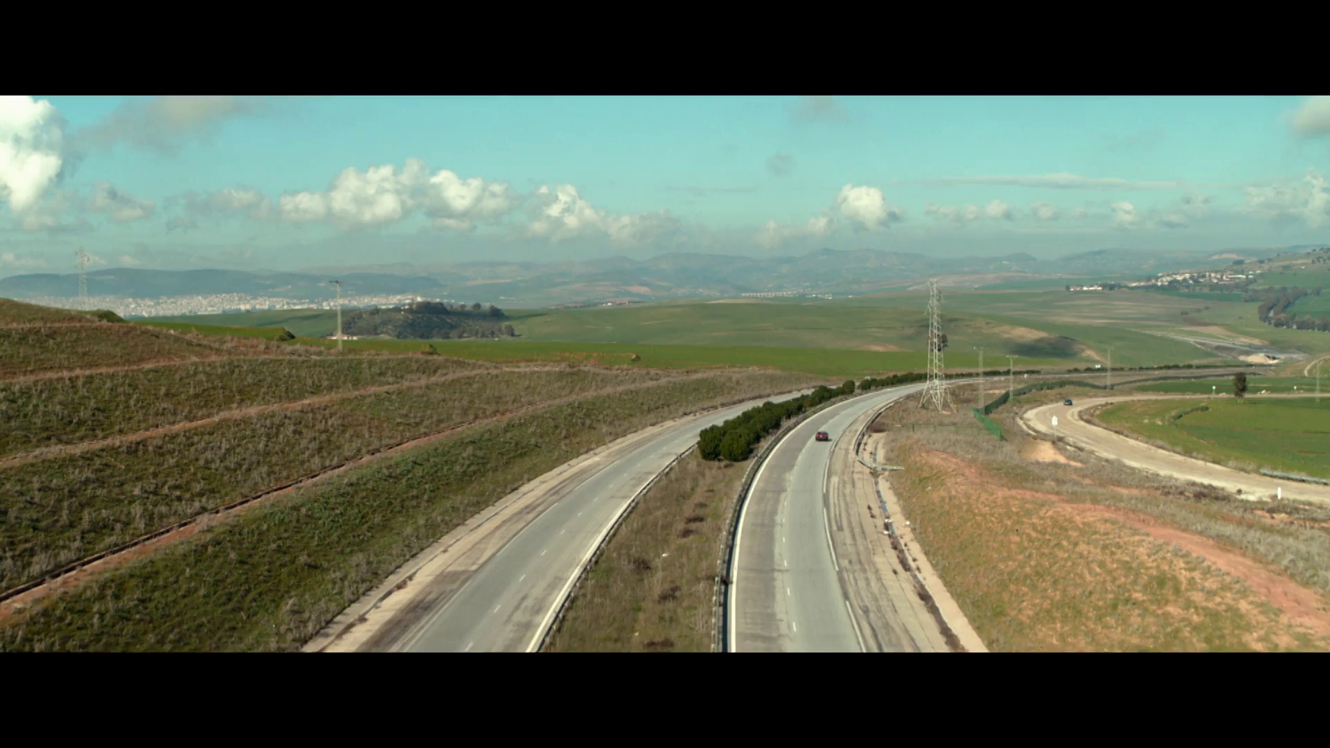 图片[2]-[BT下载][群山之后][WEB-MKV/1.15GB][简繁英字幕][1080P][流媒体][DreamHD]-影音屋