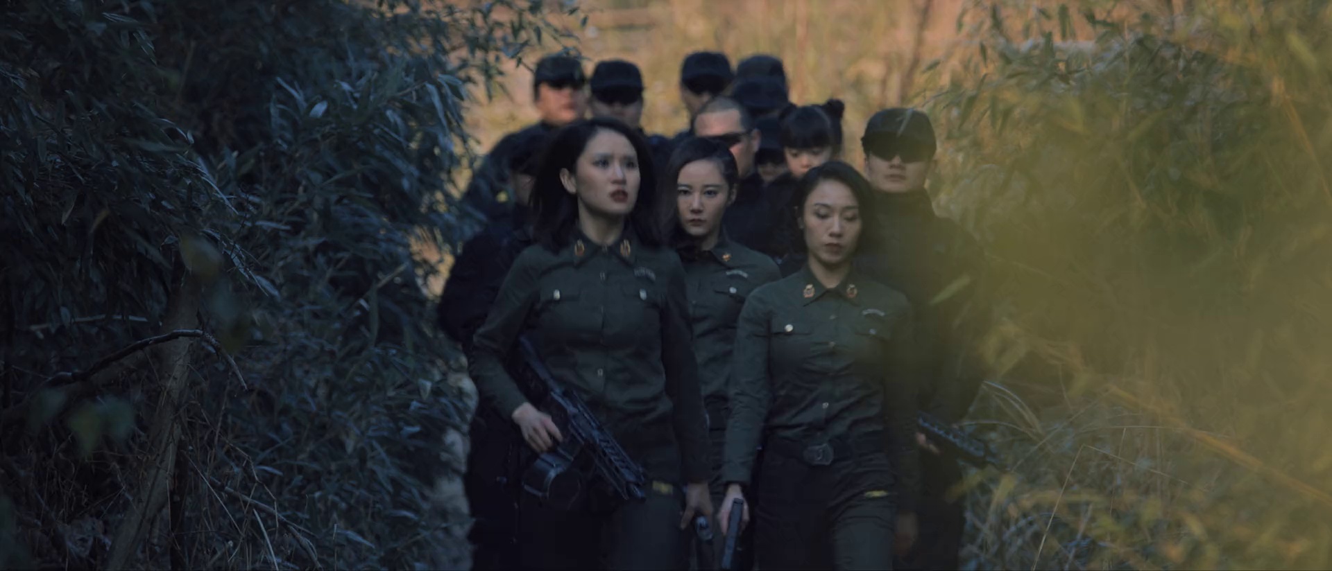 图片[5]-[BT下载][危情风云][WEB-MKV/1.02GB][国语配音/中文字幕][1080P][流媒体][PandaQT]-影音屋