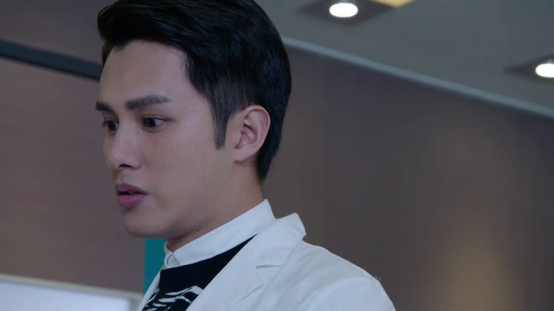 图片[4]-[BT下载][白色强人][全25集][WEB-MKV/59.91G][国语配音/中文字幕][1080P][流媒体][LelveTV]-影音屋