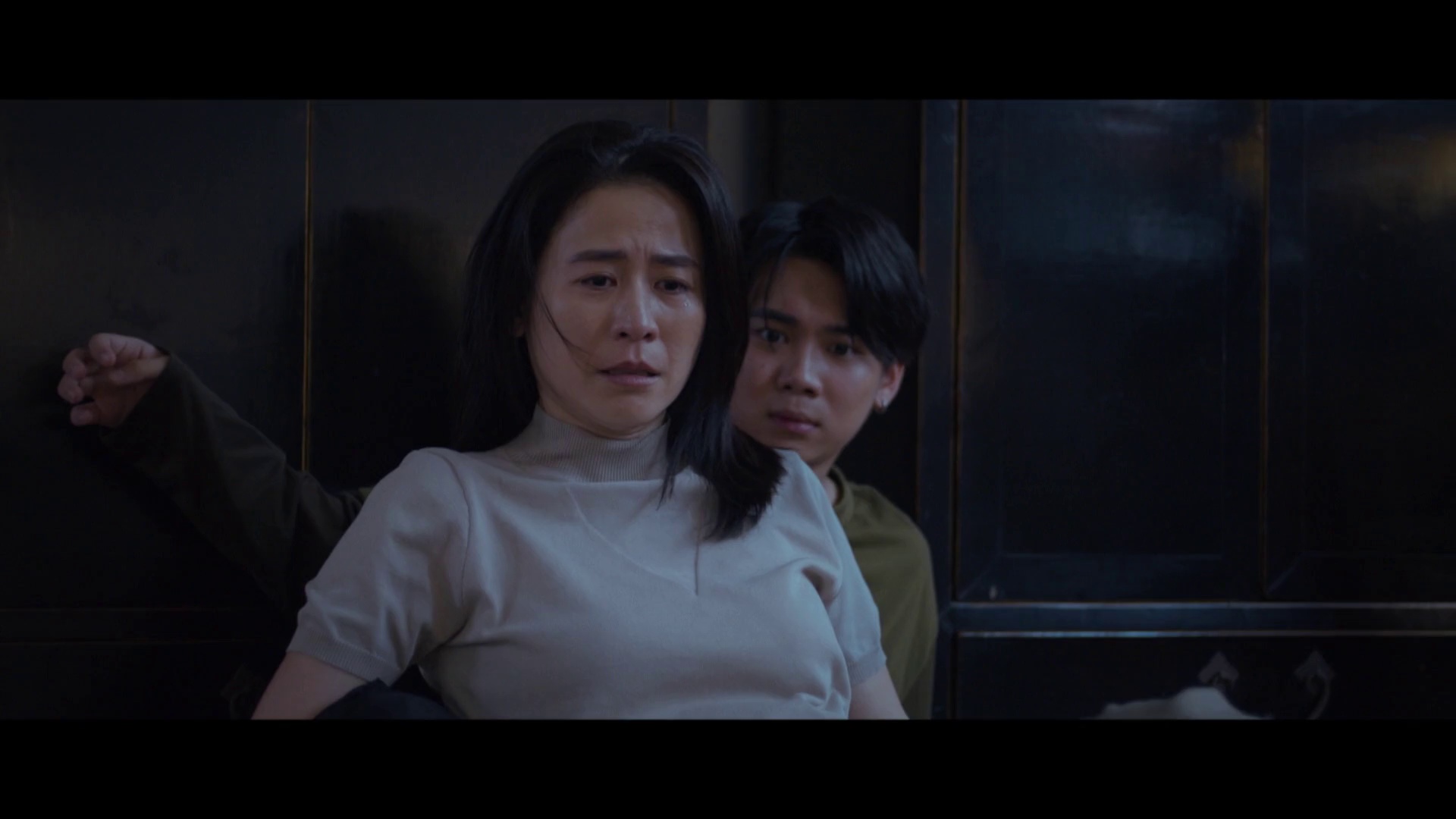 图片[4]-[BT下载][谁杀了她][全12集][WEB-MKV/12.57G][中文字幕][1080P][流媒体][BlackTV]-影音屋