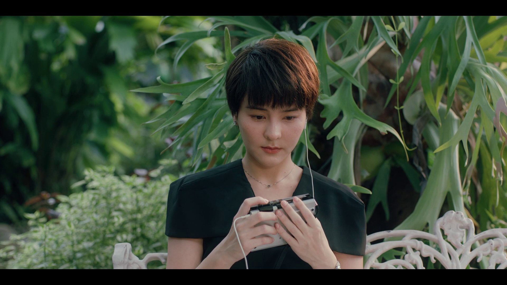 图片[8]-[BT下载][抓住彩虹][全14集][WEB-MKV/47.36G][中文字幕][1080P][流媒体][LelveTV]-影音屋