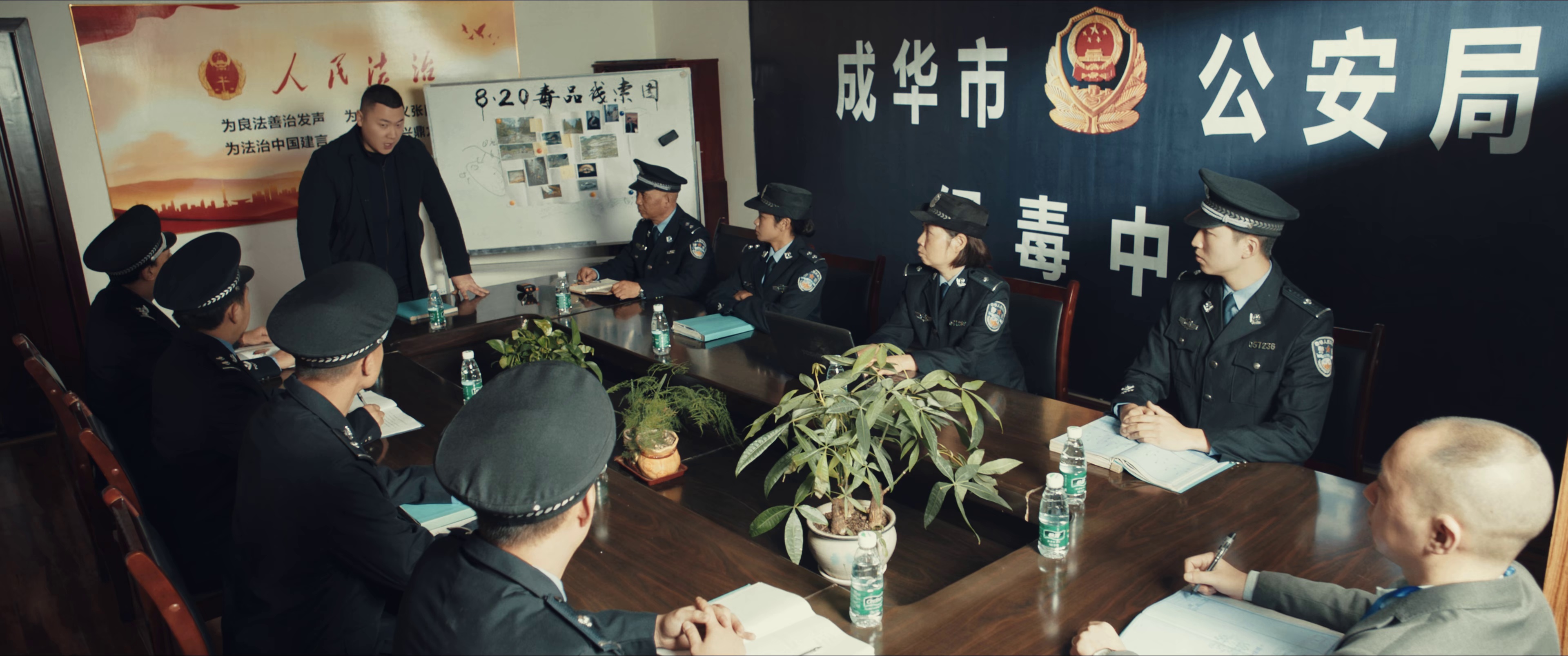 图片[7]-[BT下载][触底反弹][WEB-MKV/3.59GB][国语配音/中文字幕][4K-2160P][60帧率][H265编码][流媒体][ParkHD小组作品]-影音屋