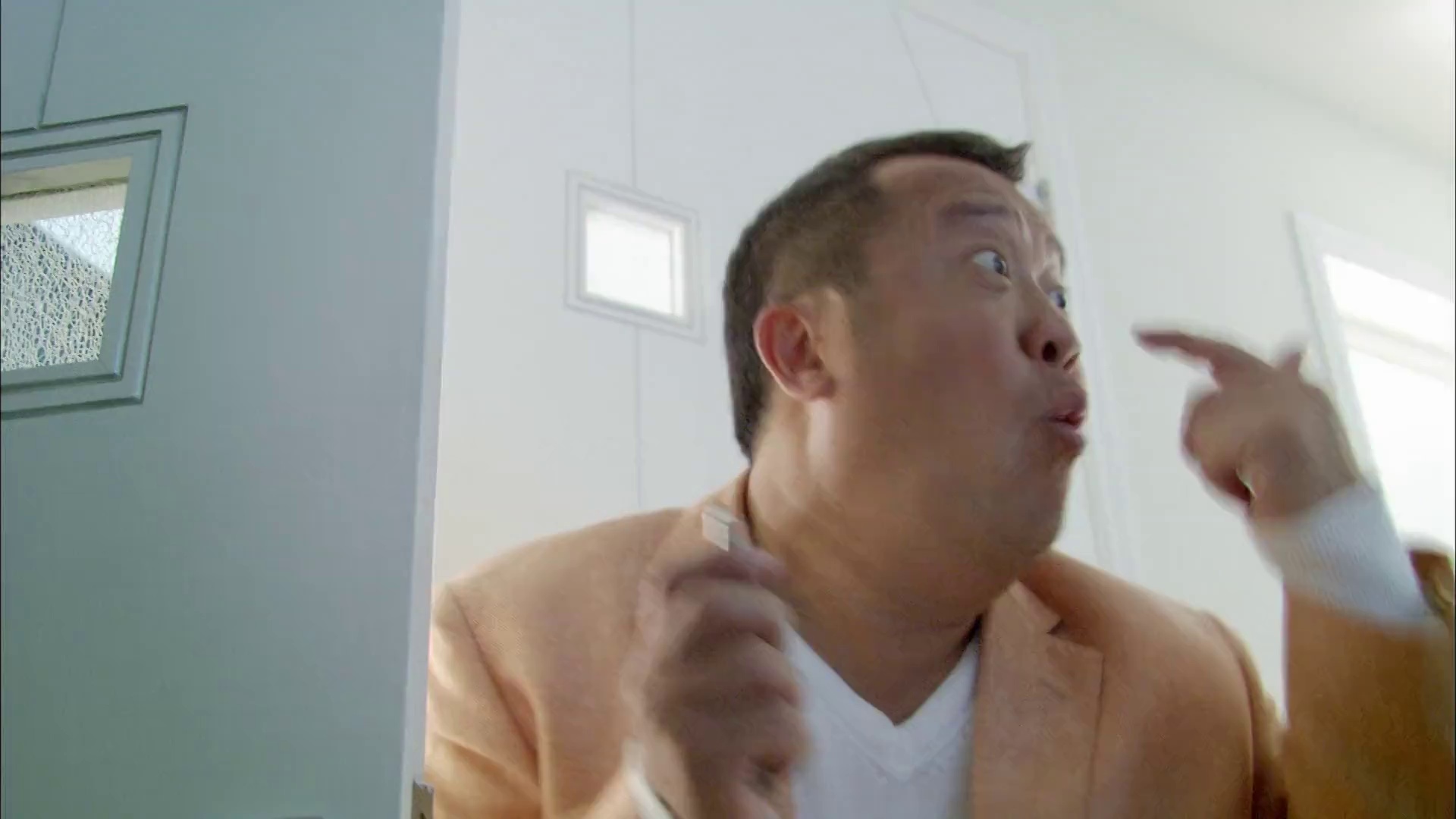 图片[3]-[BT下载][棒子老虎鸡][WEB-MP4/1.49GB][无字片源][1080P][30帧率][流媒体][BATWEB小组作品]-影音屋