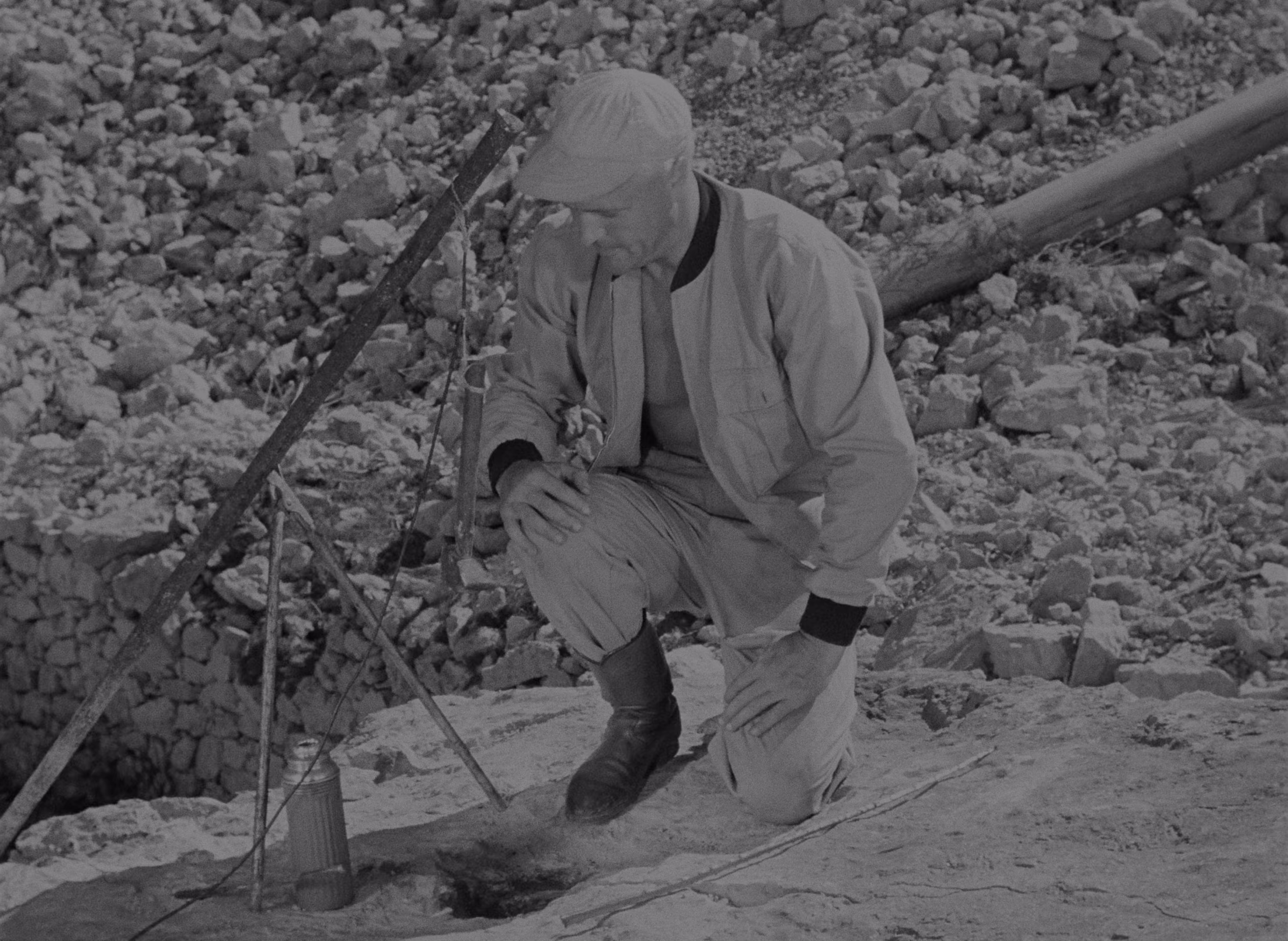 图片[7]-恐惧的代价[HDR/杜比视界双版本][中文字幕].The.Wages.of.Fear.1953.2160p.UHD.BluRay.FLAC1.0.DoVi.HDR.x265-MOMOHD 43.02GB-影音屋
