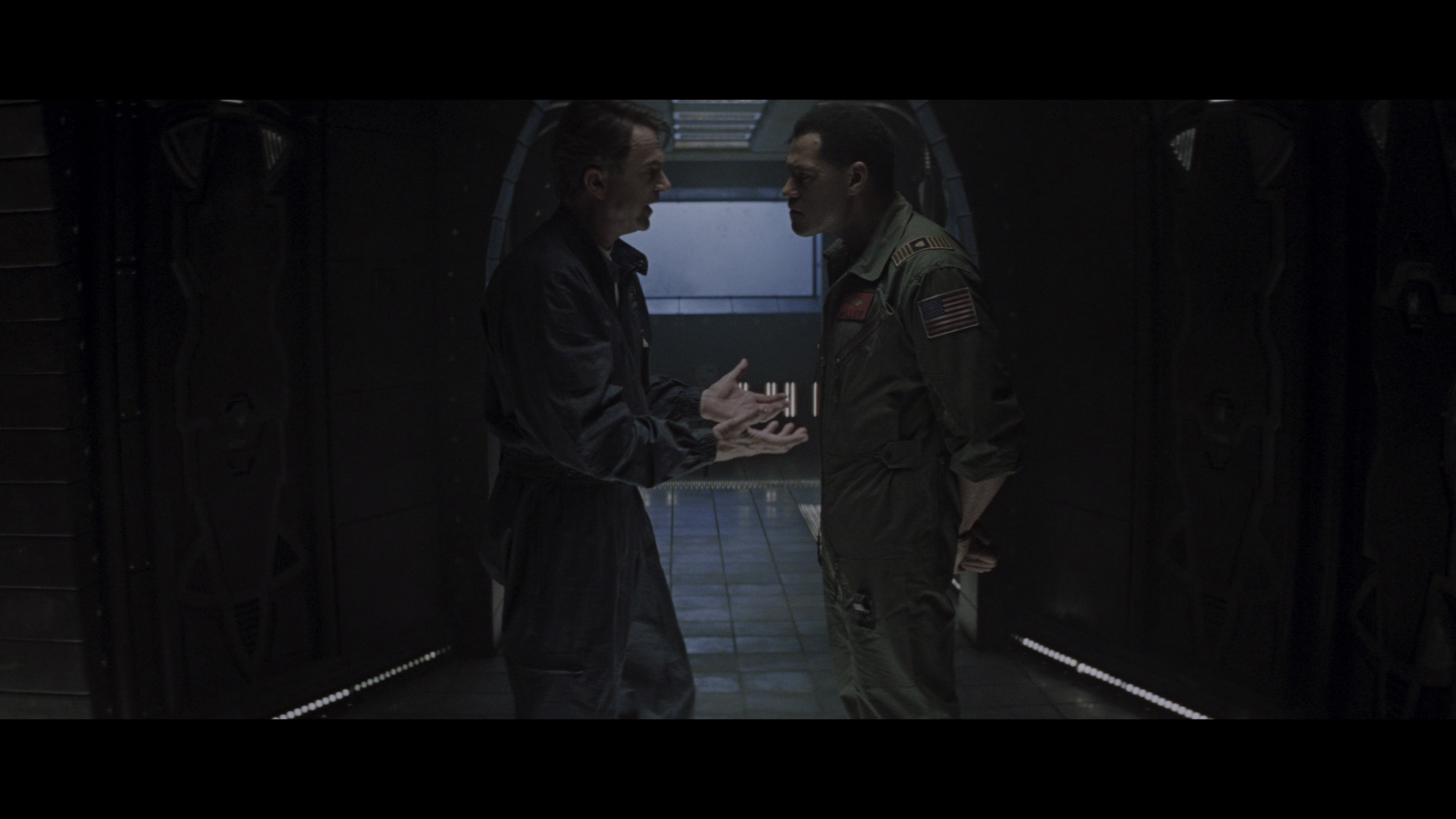 图片[6]-黑洞表面[中文字幕].Event.Horizon.1997.2160p.PMTP.WEB-DL.H265.HDR.DDP5.1-MOMOWEB 9.56GB-影音屋