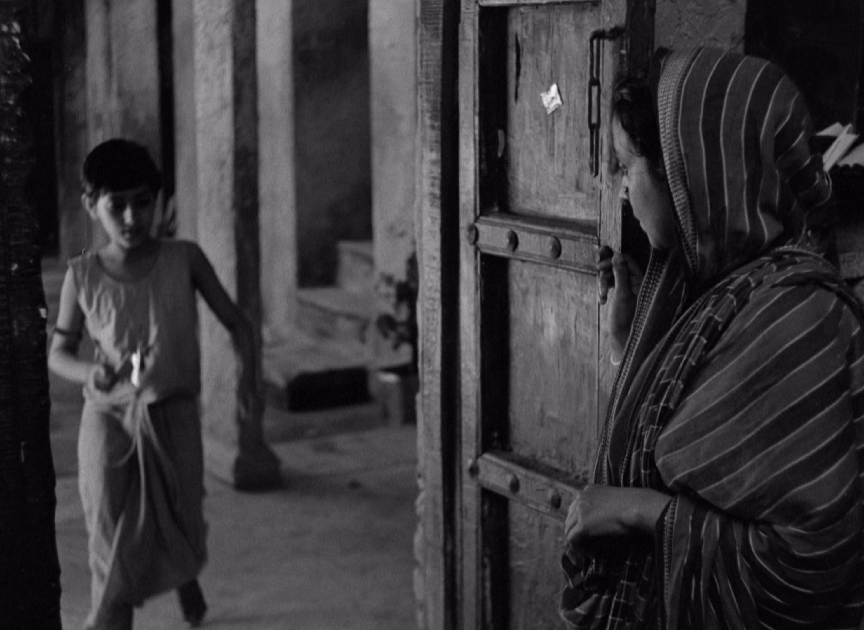 图片[3]-大河之歌[简繁英字幕].Aparajito.1956.BluRay.2160p.LPCM1.0.SDR.x265.10bit-DreamHD 21.68GB-影音屋