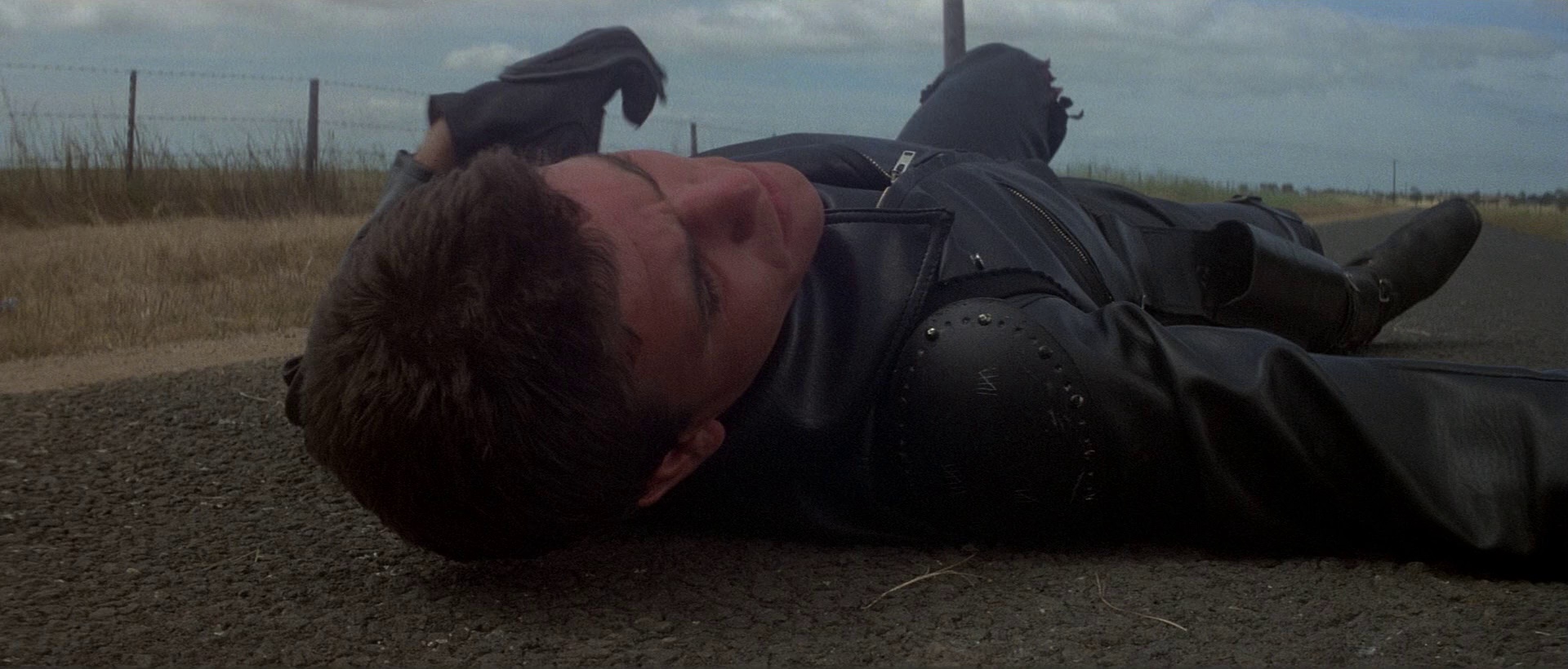 图片[8]-疯狂的麦克斯[简繁英字幕].Mad.Max.1979.1080p.BluRay.x264.DTS-QuickIO 10.12GB-影音屋