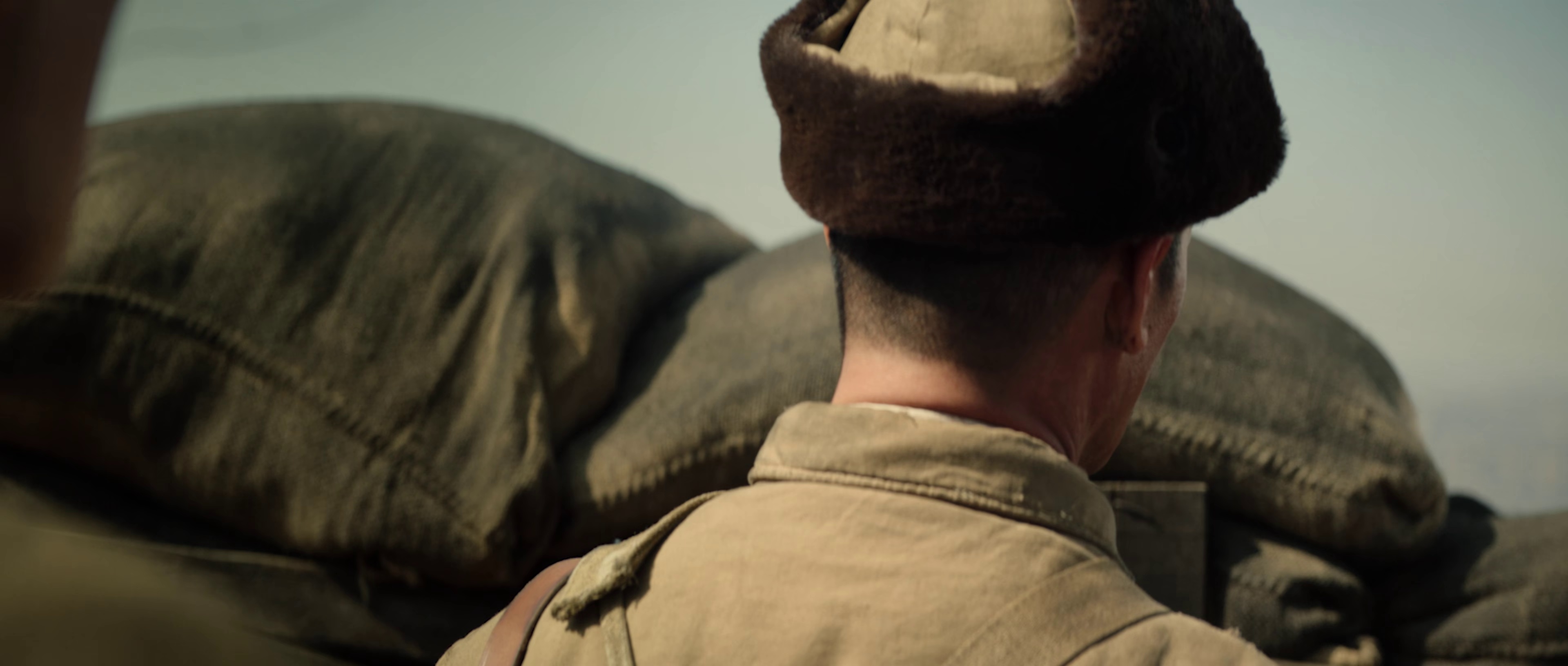 图片[4]-狙击英雄[国语配音/中文字幕].Sniper.Hero.2022.2160p.WEB-DL.H265.EDR.DDP2.0-BATWEB 9.87GB-影音屋