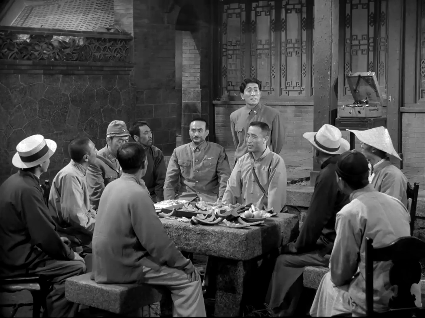 图片[7]-三进山城[国语配音].An.Express.Train.1965.1080p.WEB-DL.H264.AAC-BATWEB 1.63GB-影音屋