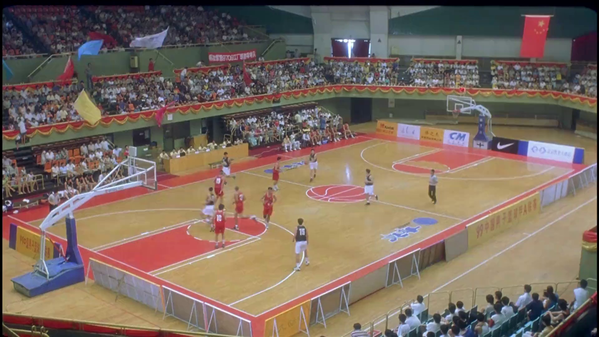 图片[8]-女帅男兵[30帧率版本][国语配音].Female.Coach.&.Male.Player.2000.1080p.WEB-DL.H264.AAC-BATWEB 1.19GB-影音屋
