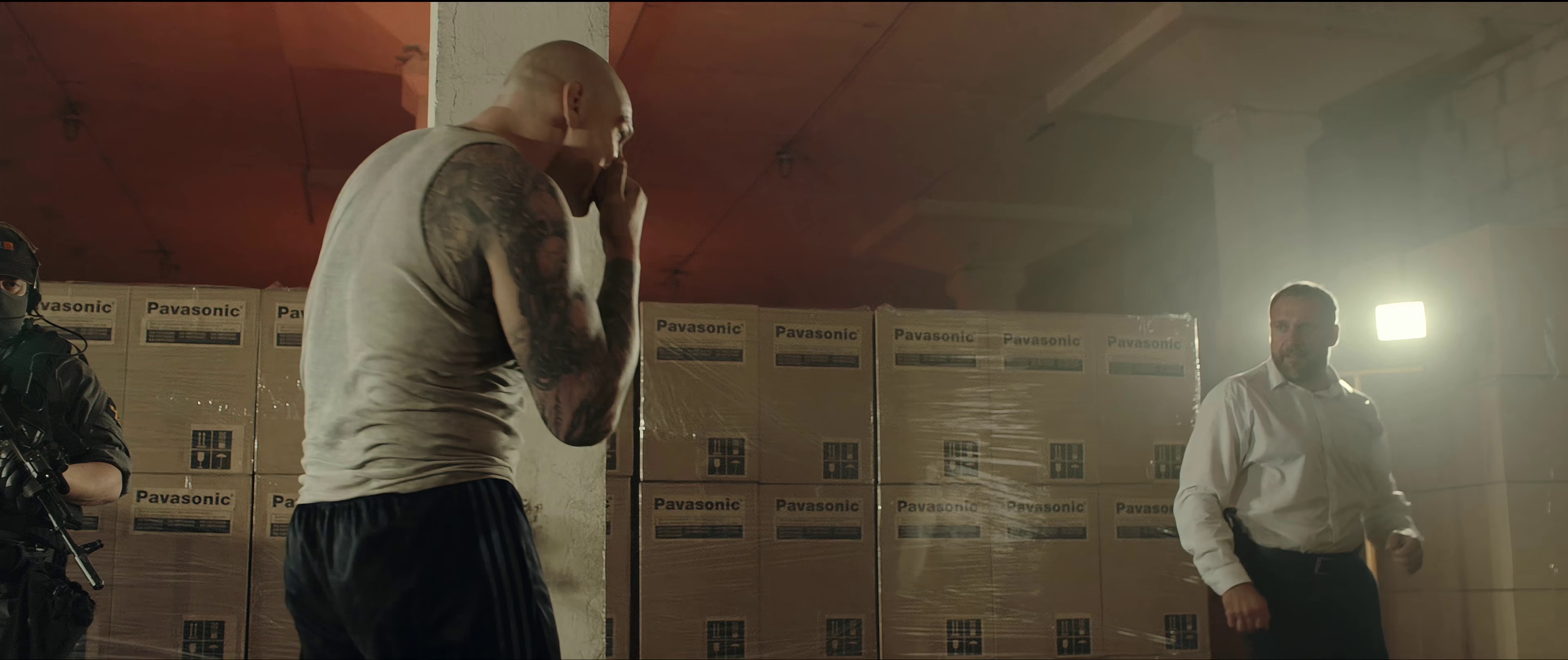 图片[7]-俄罗斯突袭[国语配音/中文字幕].Russian.Raid.2020.2160p.WEB-DL.H265.DDP5.1.2Audio-DreamHD 10.72GB-影音屋