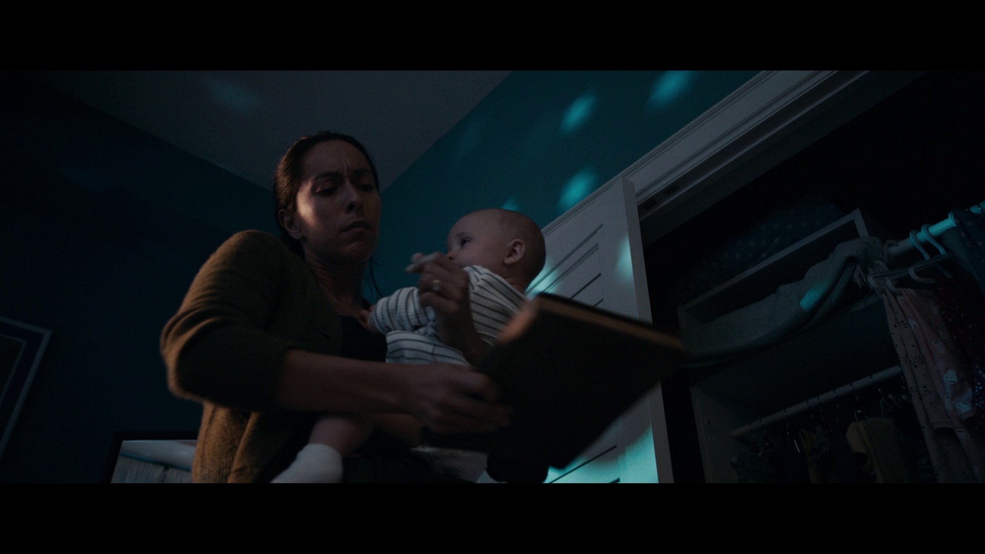图片[3]-摇篮曲[中文字幕].Lullaby.2022.BluRay.REMUX.1080p.AVC.DTS-HD.MA5.1-DreamHD 19.31GB-影音屋