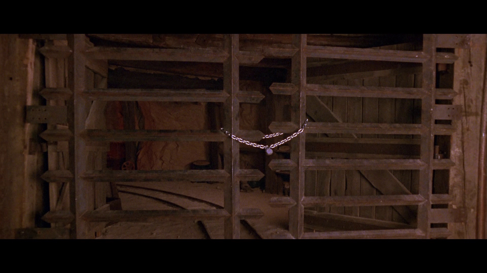 图片[5]-断箭[简繁英字幕].Broken.Arrow.1996.1080p.BluRay.Remux.MPEG-2.DTS-HD.MA.5.1-SONYHD 18.81GB-影音屋