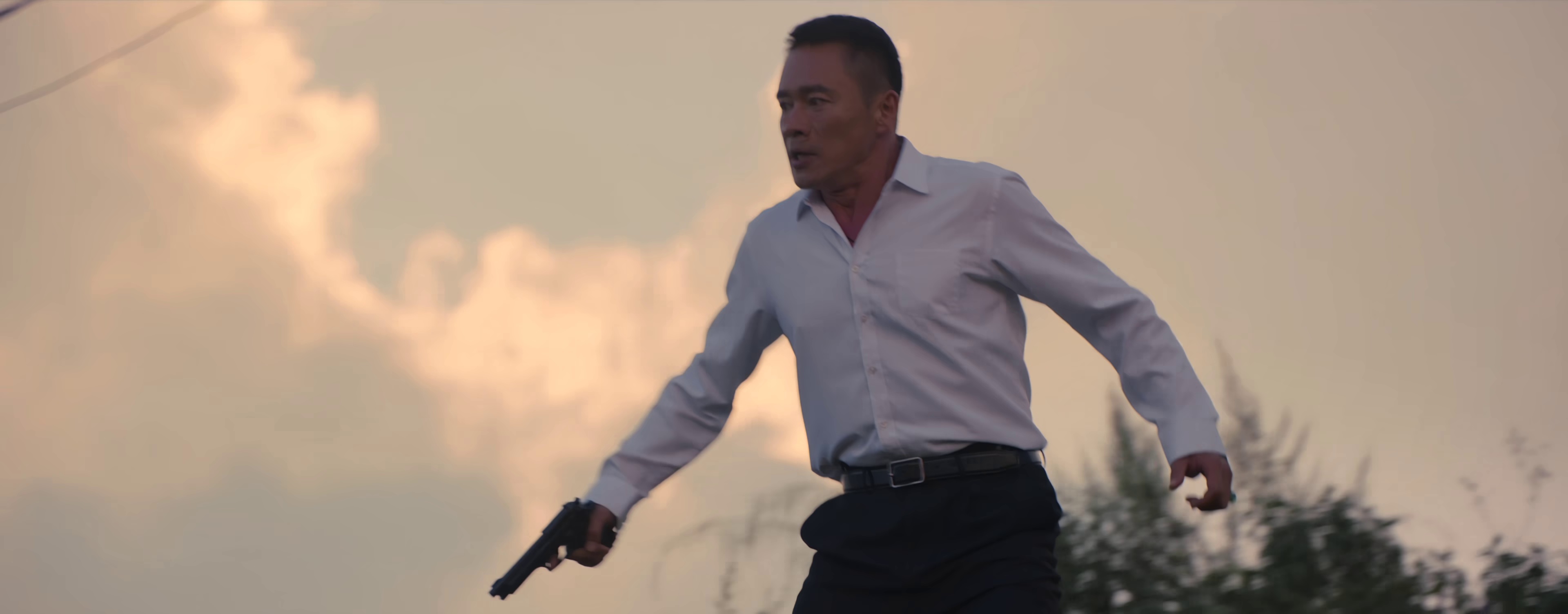 图片[8]-追你而来[国语配音/中文字幕].Chase.after.You.2023.2160p.WEB-DL.H265.EDR.DDP2.0-BATWEB 8.21GB-影音屋