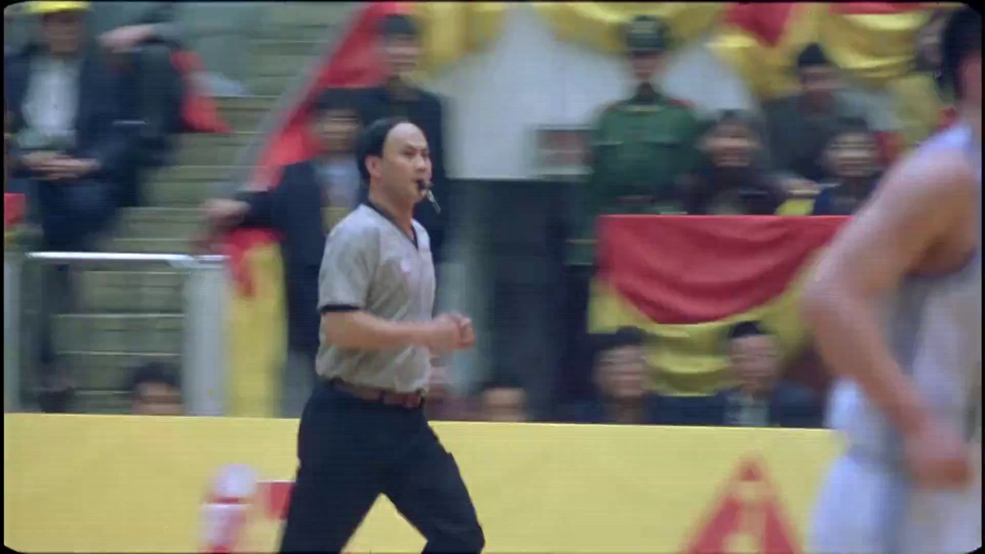 图片[5]-女帅男兵[30帧率版本][国语配音].Female.Coach.&.Male.Player.2000.1080p.WEB-DL.H264.AAC-BATWEB 1.19GB-影音屋