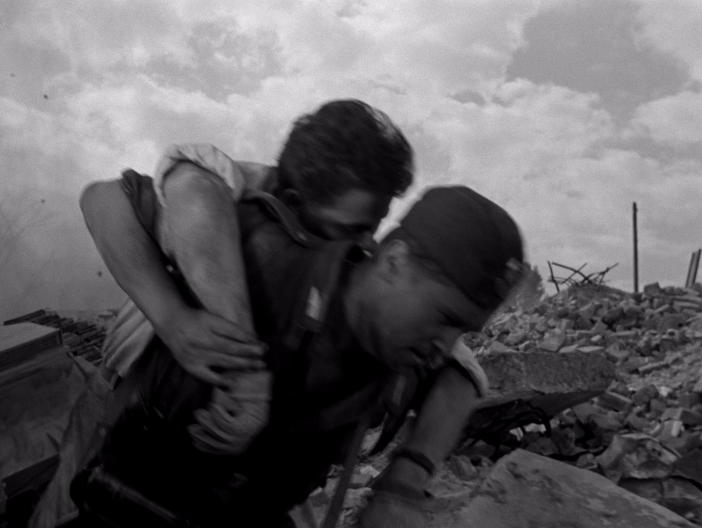图片[4]-下水道[简繁英字幕].Kanal.1957.1080p.BluRay.x265.10bit.FLAC.2.0.2Audio-SONYHD 5.00GB-影音屋