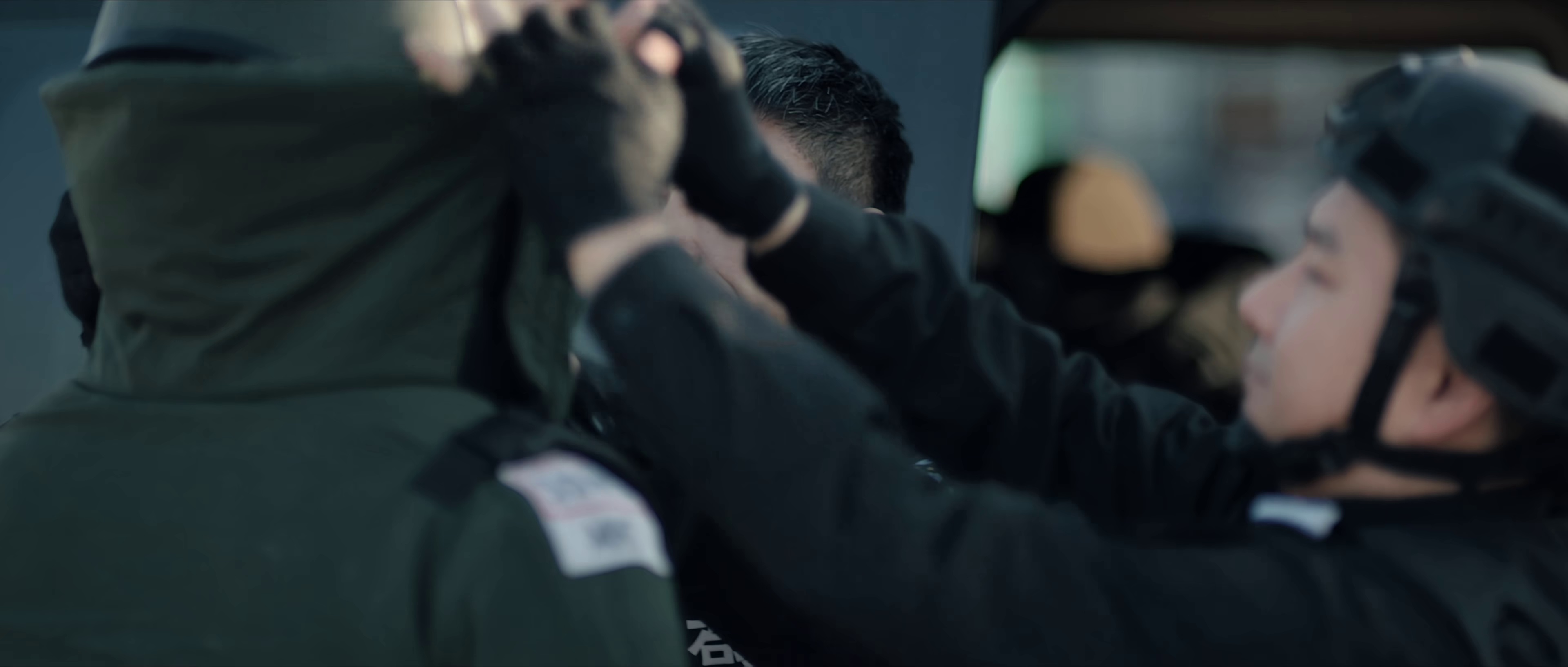图片[3]-生死排爆[国语音轨].The.Eod.Team.2025.2160p.EDR.WEB-DL.DDP2.0.H265-ParkHD 9.09GB-影音屋