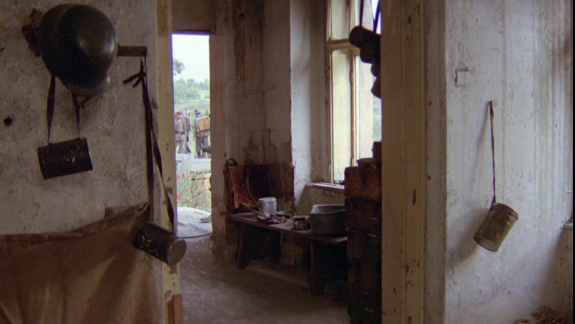 图片[8]-西线无战事[国英多音轨/简繁英字幕].All.Quiet.on.the.Western.Front.1979.1080p.BluRay.x264.DTS.2.0.2Audio-SONYHD 16.48GB-影音屋