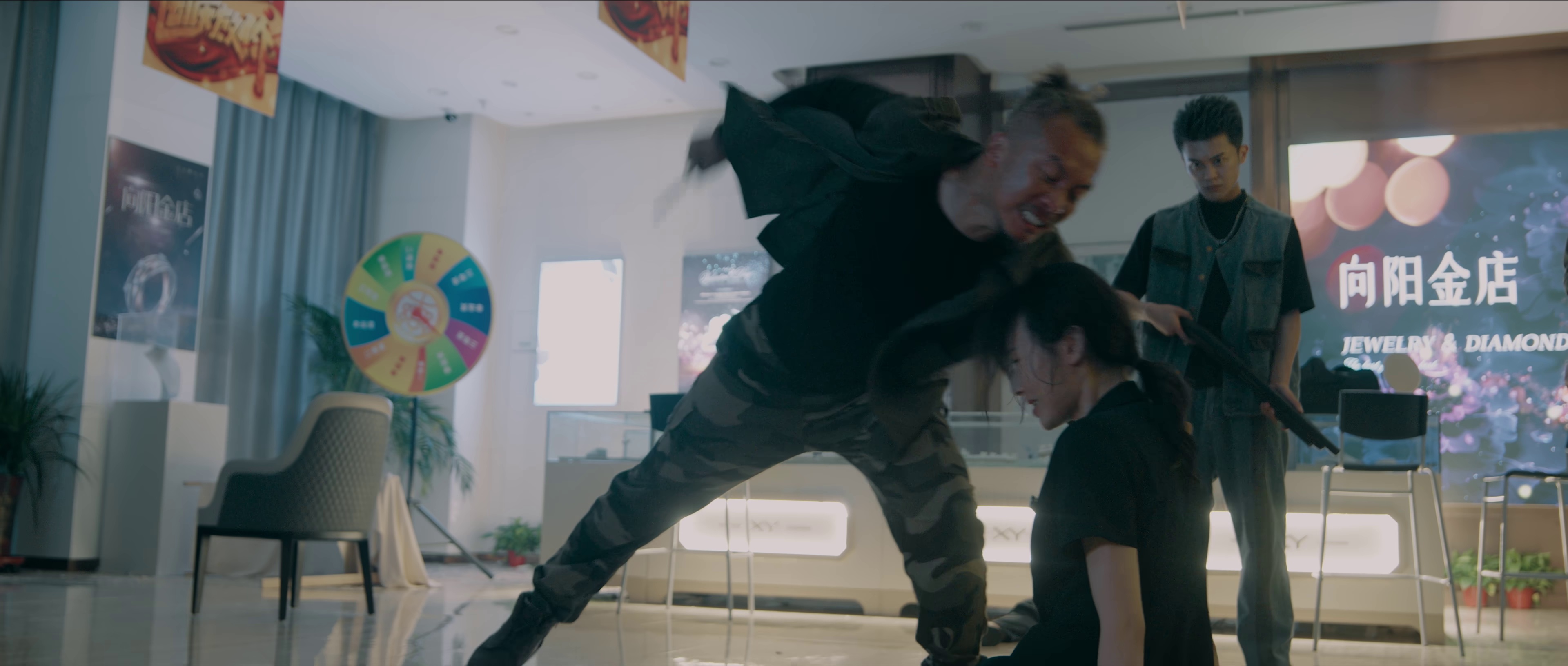 图片[8]-烈焰追击[国语配音/中文字幕].Fierce.Hunt.2024.2160p.WEB-DL.H265.DDP2.0-SONYHD 2.28GB-影音屋